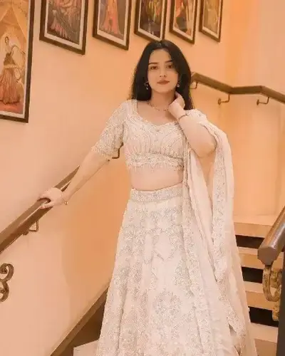 Escort Theni